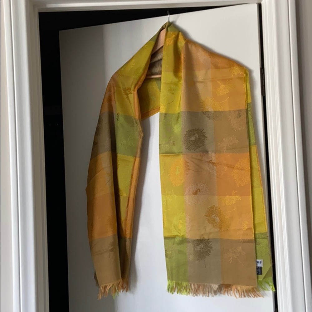 Vintage yellow scarf